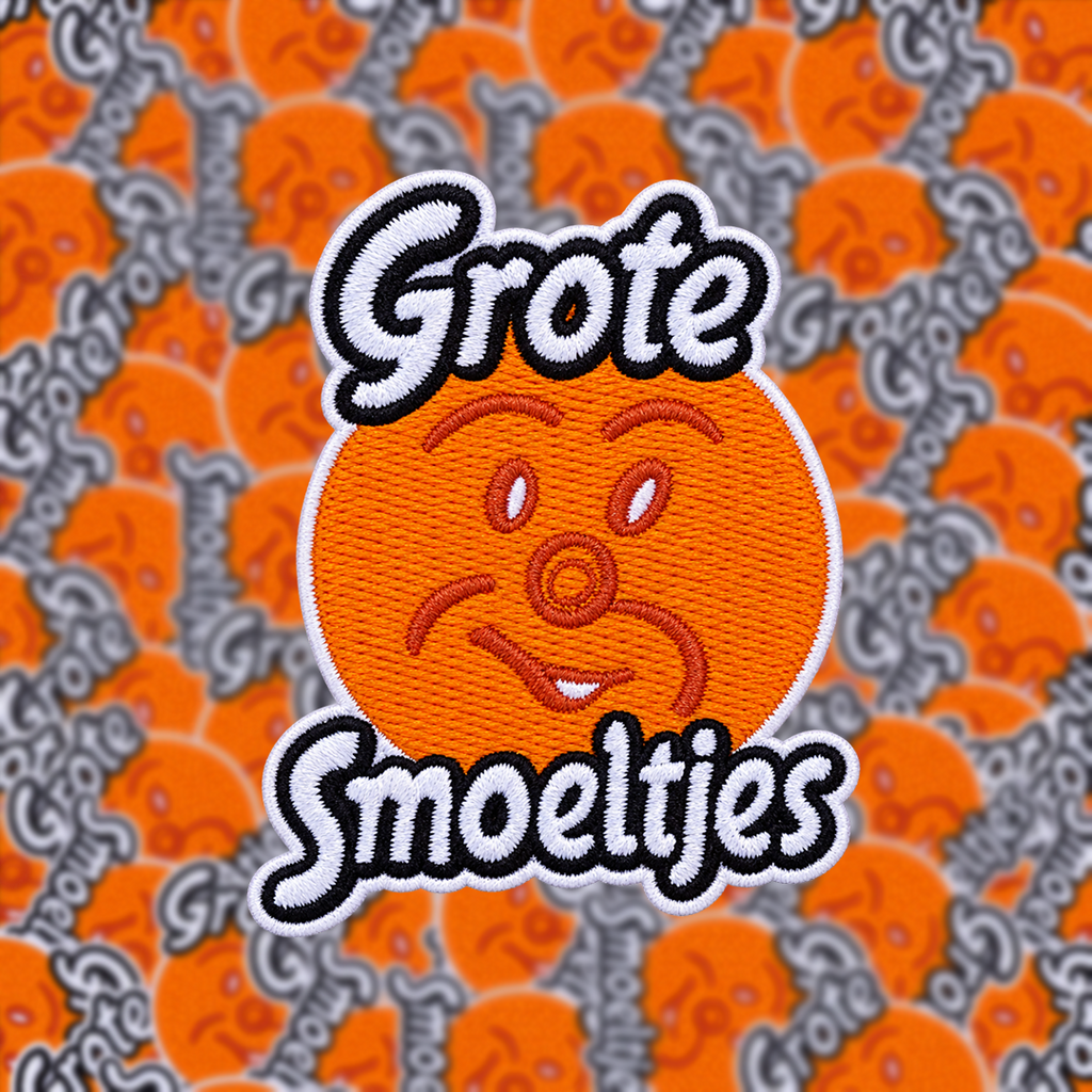 PRE-ORDER Carnavalsembleem Grote Smoeltjes