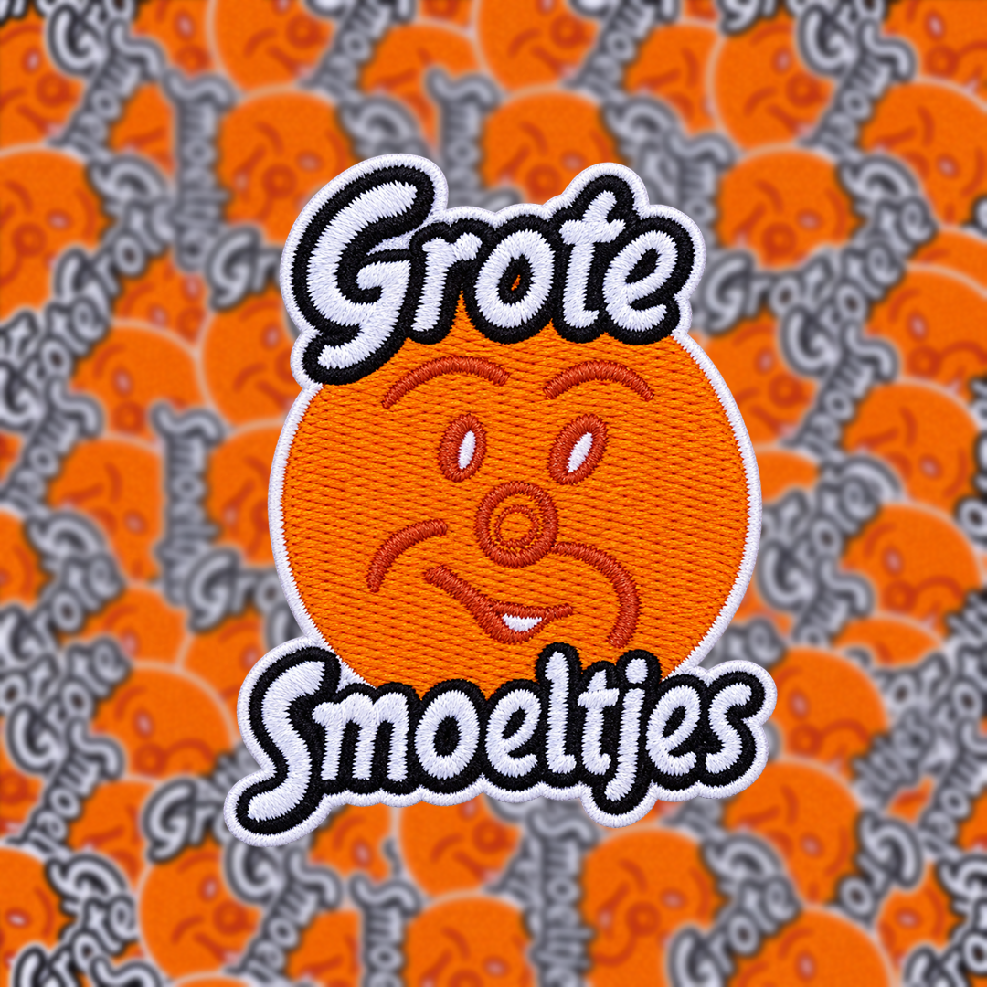 PRE-ORDER Carnavalsembleem Grote Smoeltjes