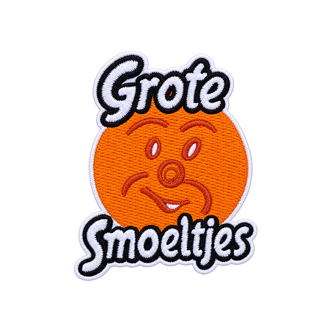 PRE-ORDER Carnavalsembleem Grote Smoeltjes
