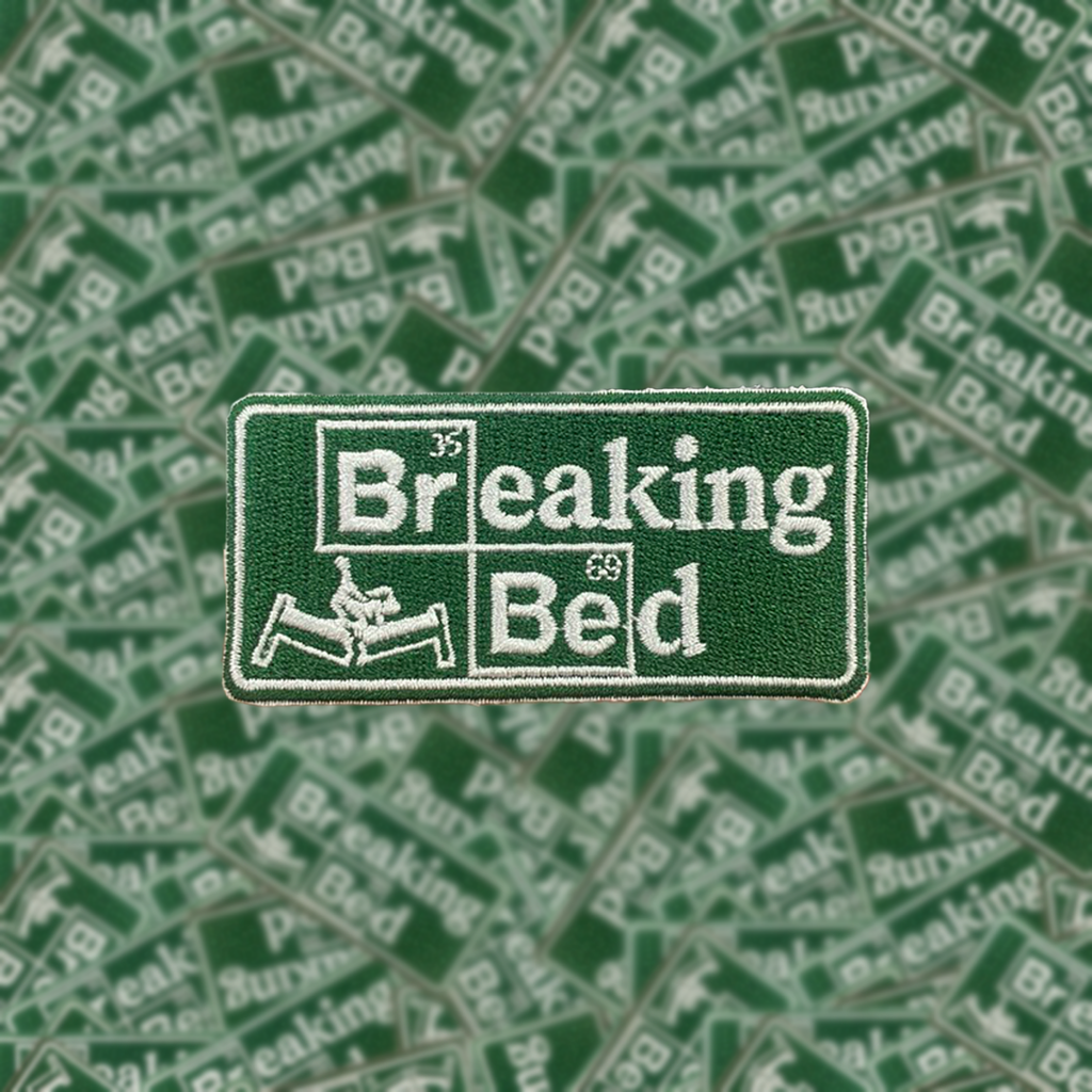 PRE-ORDER Carnavalsembleem Breaking Bed